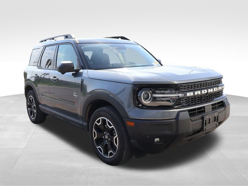 Used 2025 Ford Bronco Sport Outer Banks w/ Outer Banks Tech Package+ AWD/4WD image 14