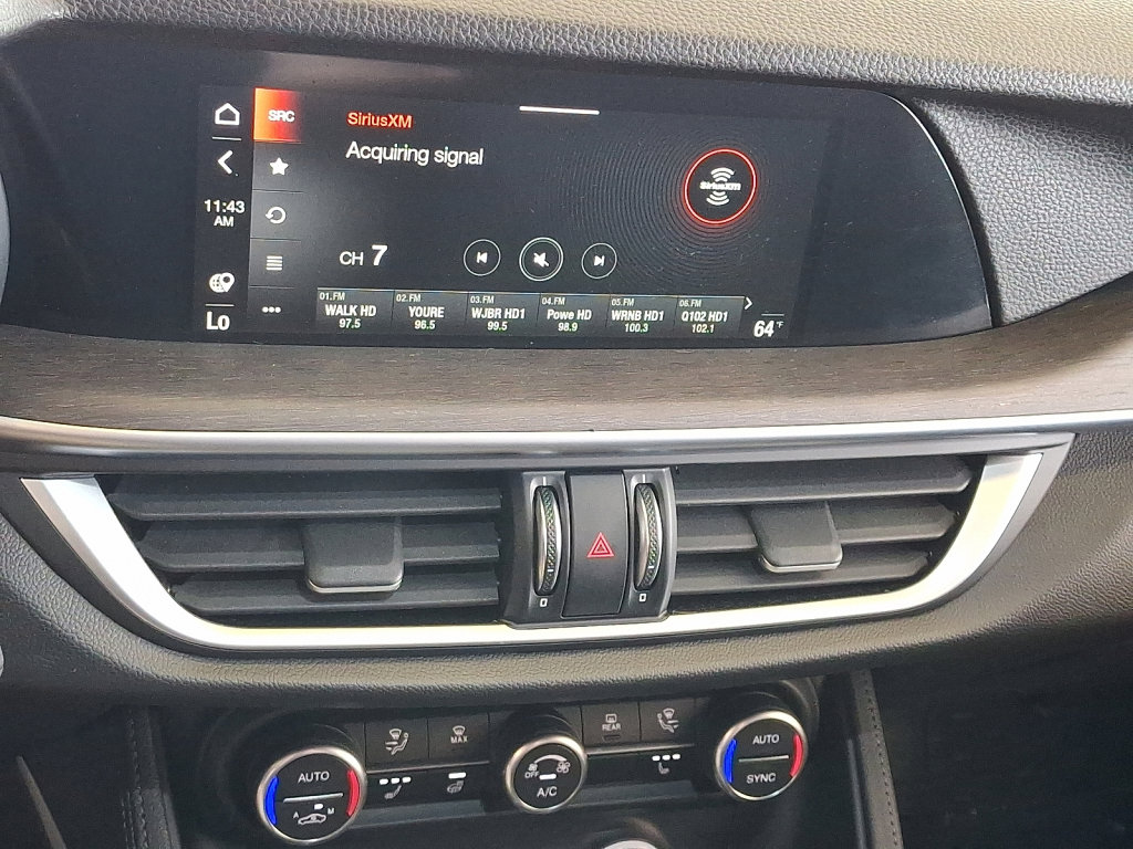 Used 2022 Alfa Romeo Stelvio Ti image 29