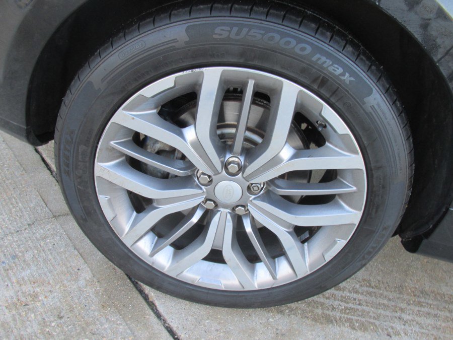 Used 2016 Land Rover Range Rover Sport SVR image 81