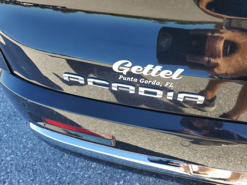 Used 2021 GMC Acadia Denali w/ Denali Technology Package image 41