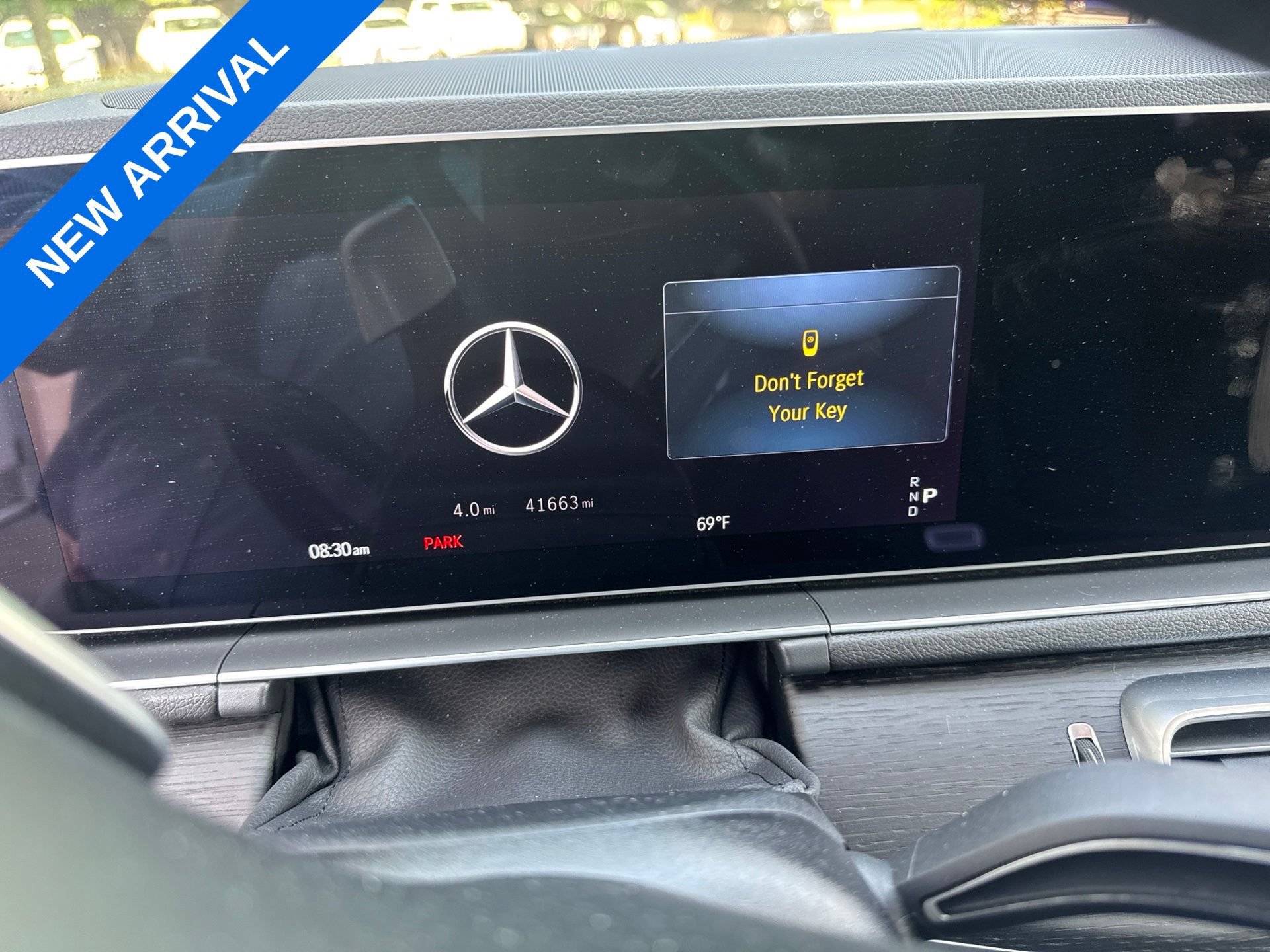 Used 2024 Mercedes-Benz GLE 350 4MATIC w/ AMG Line Exterior image 7