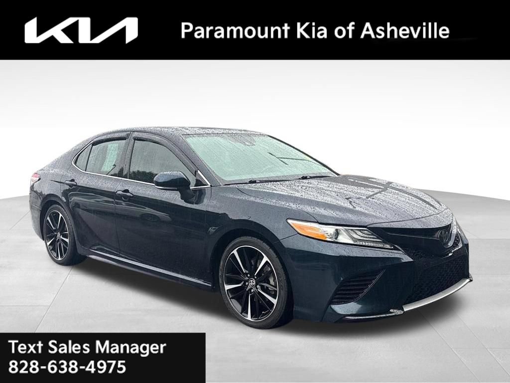 Used 2020 Toyota Camry XSE FWD image 1