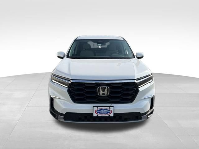 Used 2025 Honda Pilot EX-L image 3