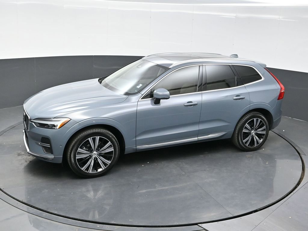 Used 2023 Volvo XC60 B5 Plus w/ Protection Package Premier image 31