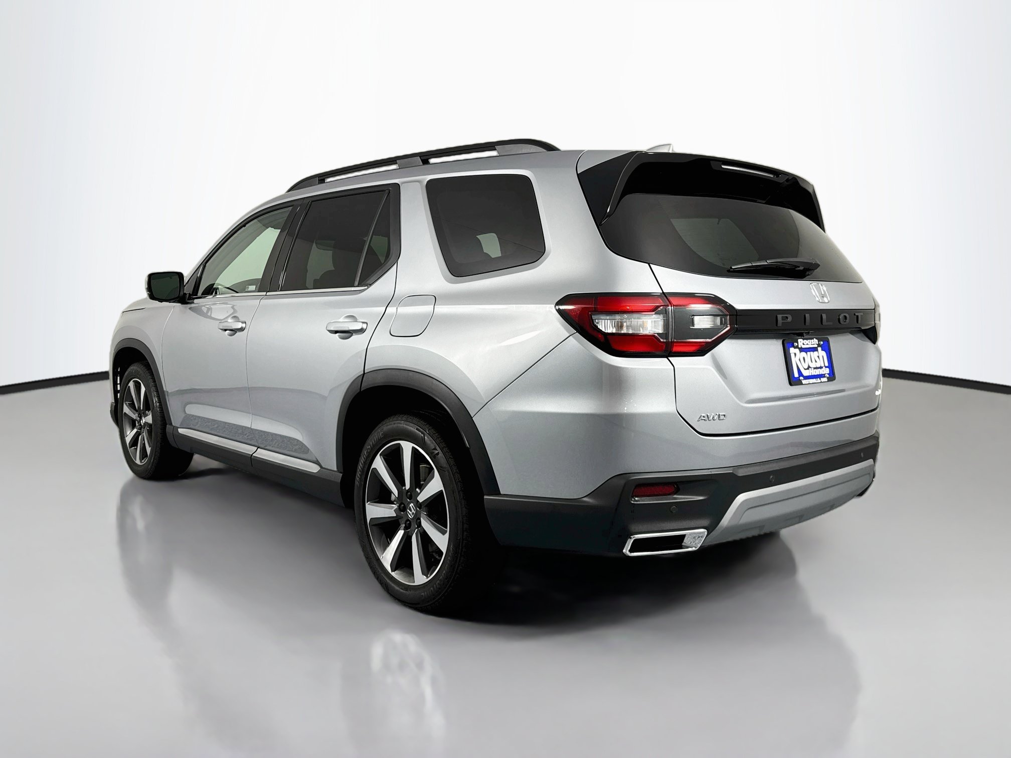 Certified 2024 Honda Pilot Elite image 7