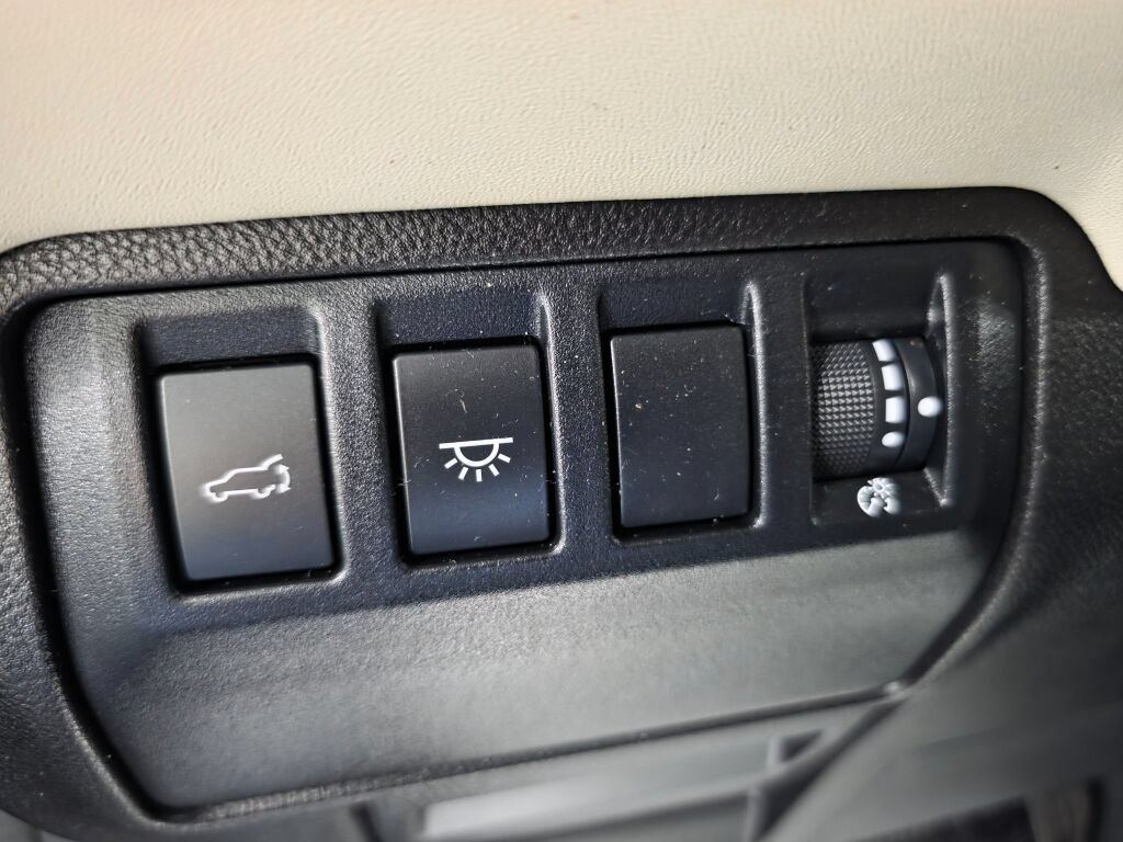Used 2023 Subaru Ascent Limited w/ Technology Package AWD/4WD image 22