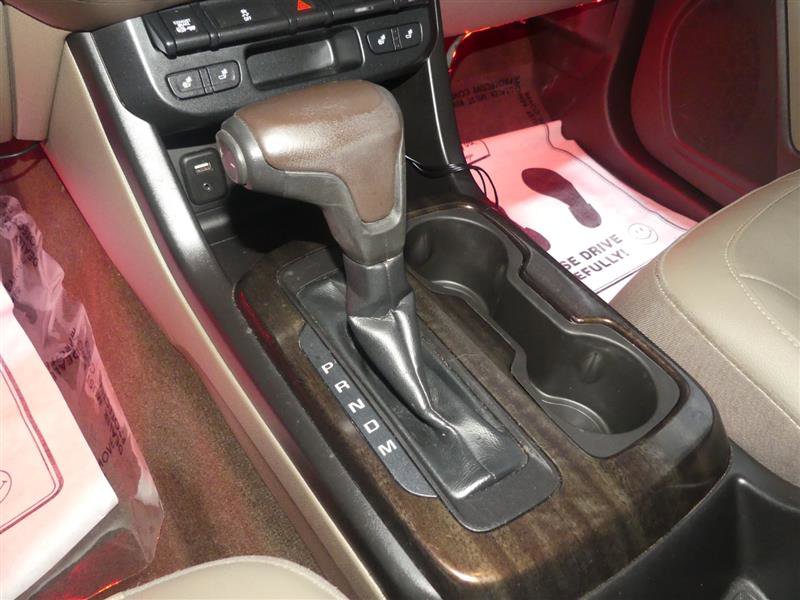 Used 2016 GMC Canyon SLT w/ Driver Alert Package image 37