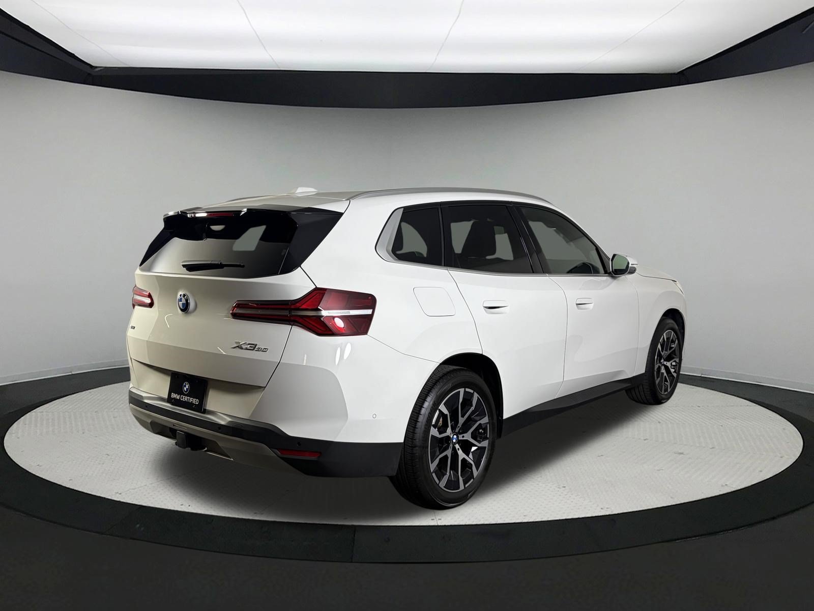 Certified 2026 BMW X3 xDrive30i w/ Premium Package AWD/4WD image 5
