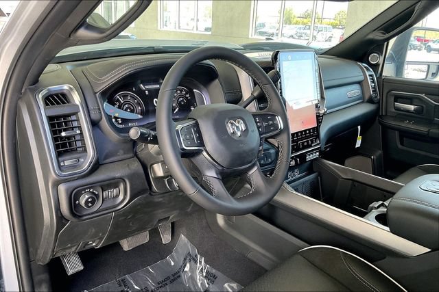 New 2026 RAM 3500 Laramie AWD/4WD image 6