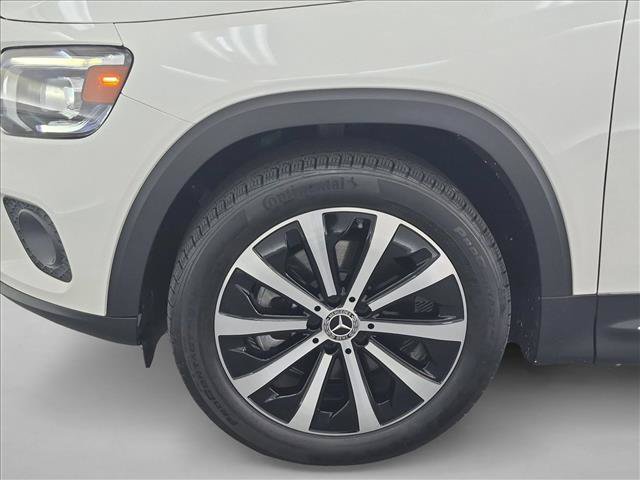 Used 2022 Mercedes-Benz GLB 250 image 28