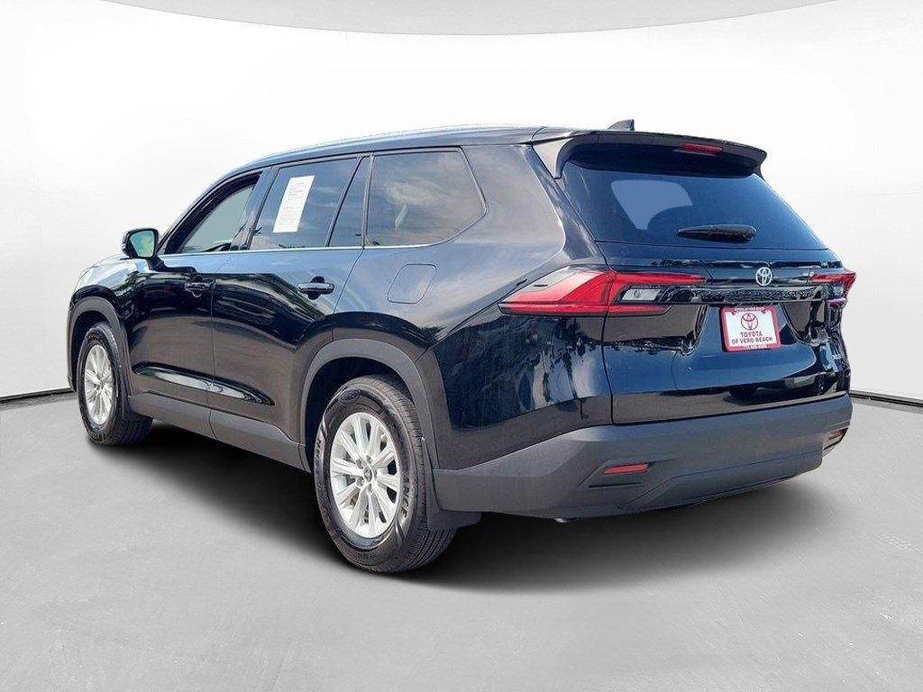 Certified 2026 Toyota Grand Highlander FWD image 6