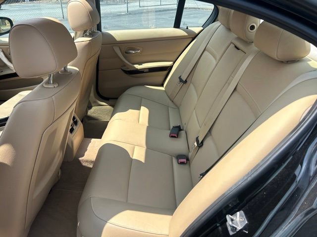 Used 2011 BMW 328i Sedan RWD image 17