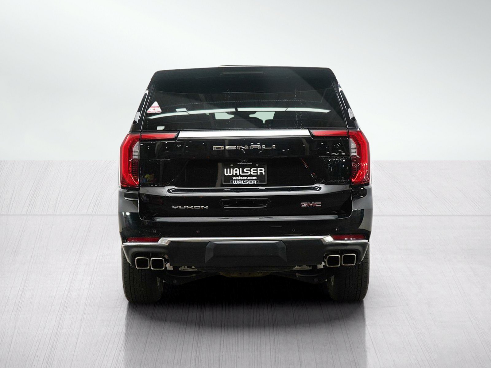 Used 2025 GMC Yukon Denali AWD/4WD image 4