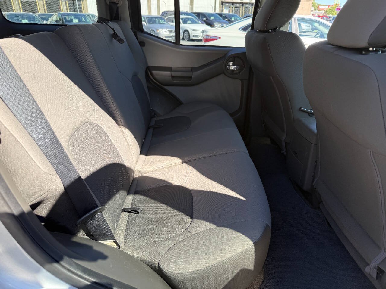 Used 2015 Nissan Xterra S w/ Value Package AWD/4WD image 29