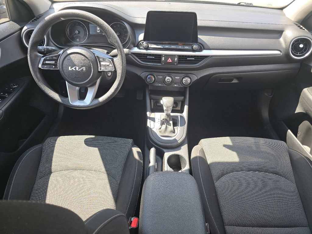 Used 2023 Kia Forte LXS FWD image 17