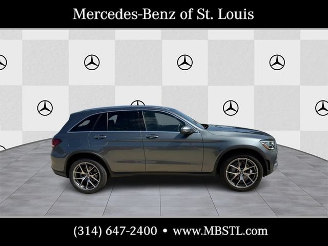 Used 2021 Mercedes-Benz GLC 300 4MATIC image 2