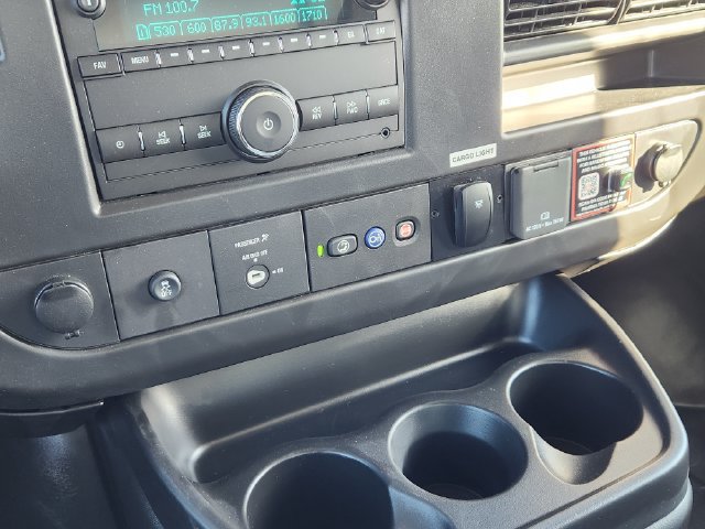New 2025 Chevrolet Express 4500 w/ Power Convenience Package RWD image 29