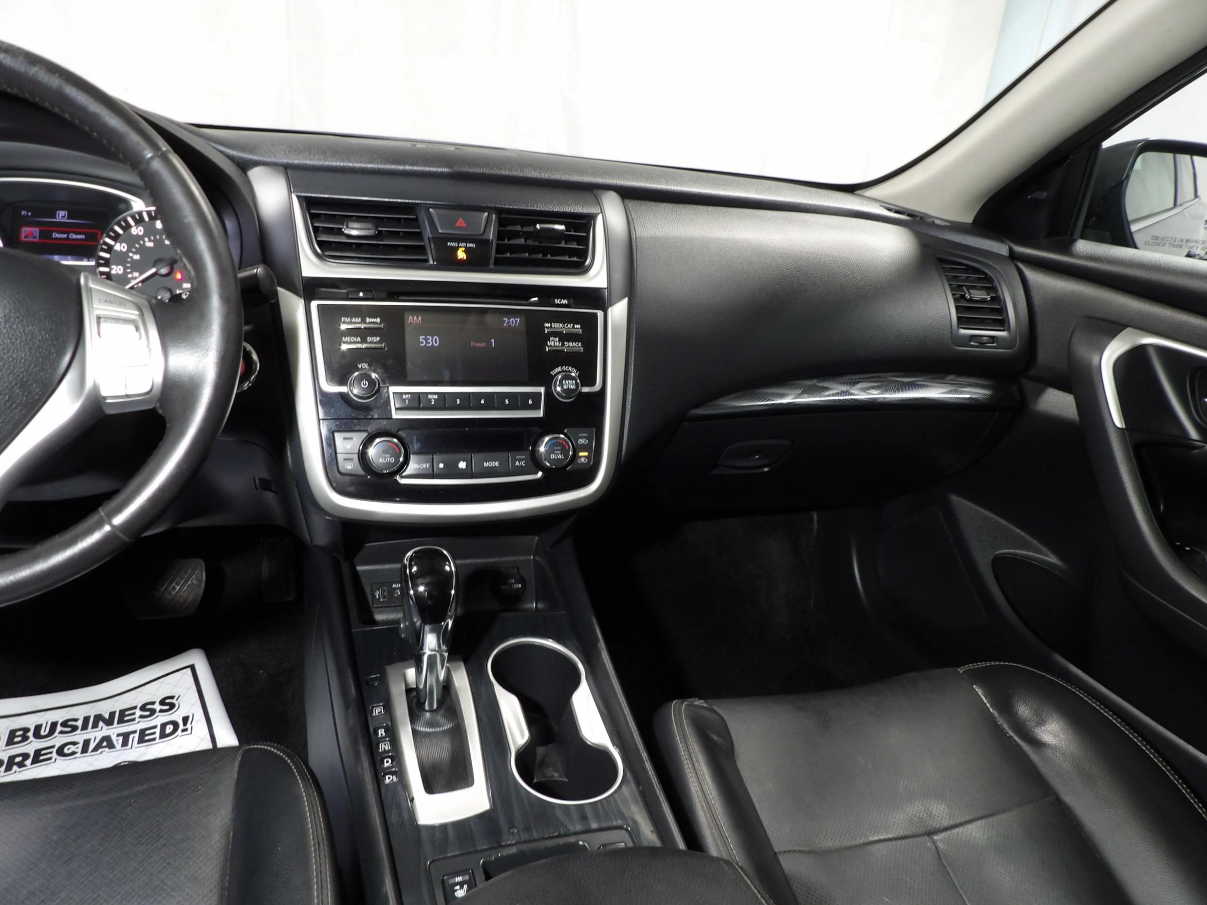Used 2018 Nissan Altima 2.5 SL FWD image 11