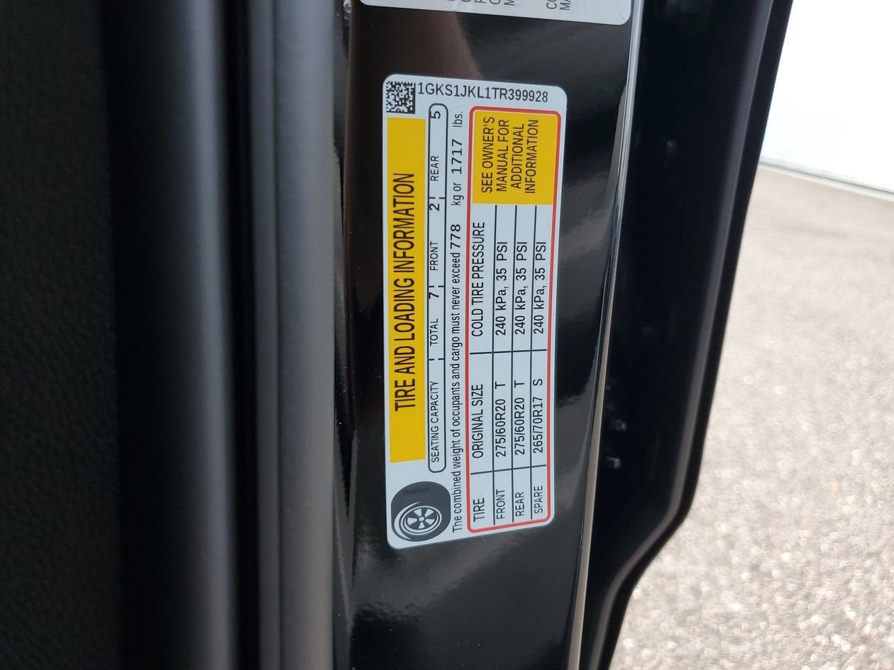 New 2026 GMC Yukon XL Denali RWD image 31