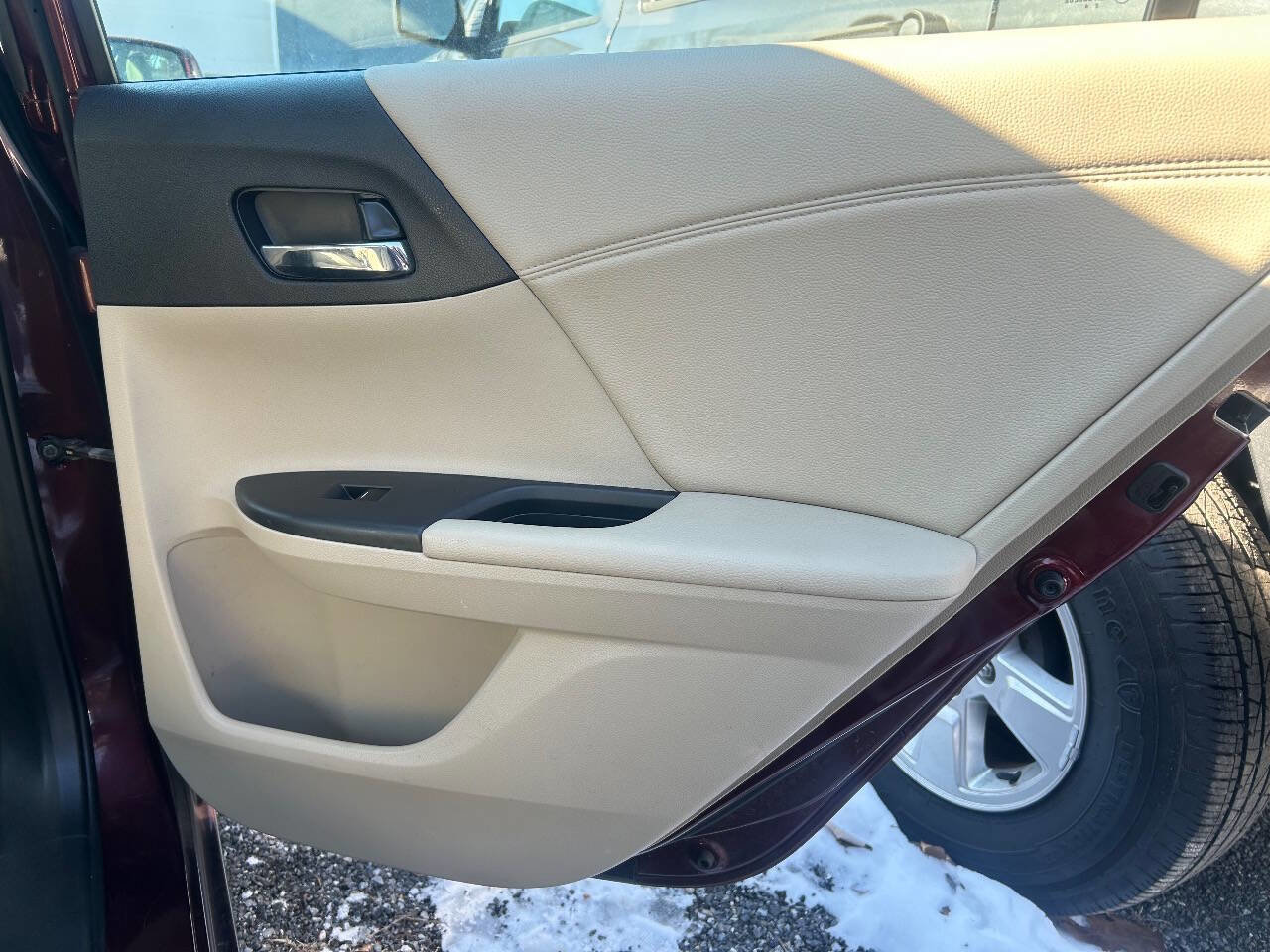 Used 2014 Honda Accord EX image 17