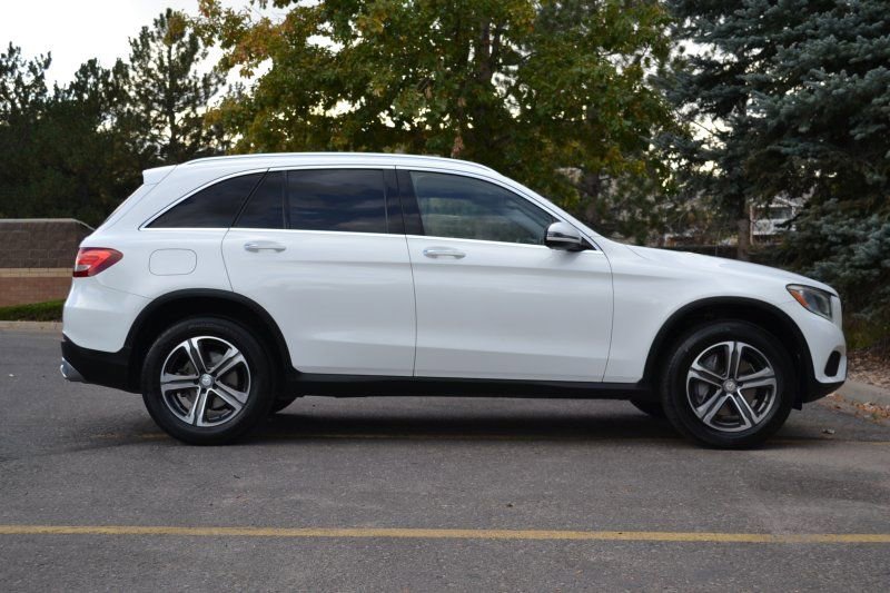 Used 2016 Mercedes-Benz GLC 300 4MATIC image 7