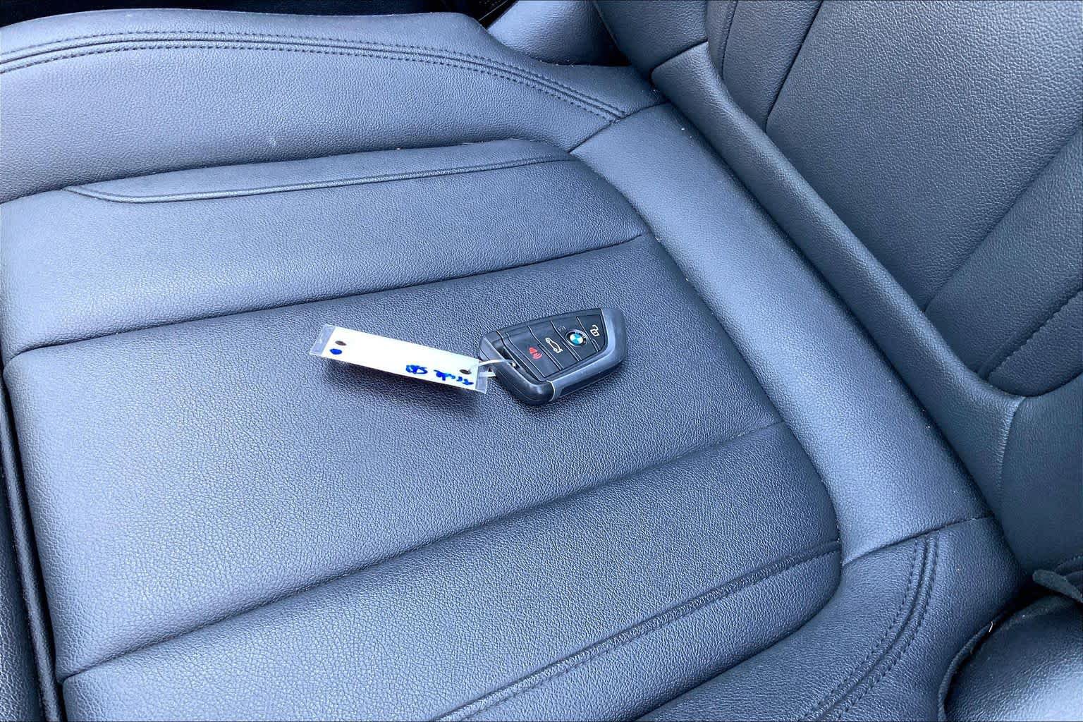 Used 2021 BMW 330i Sedan RWD image 13
