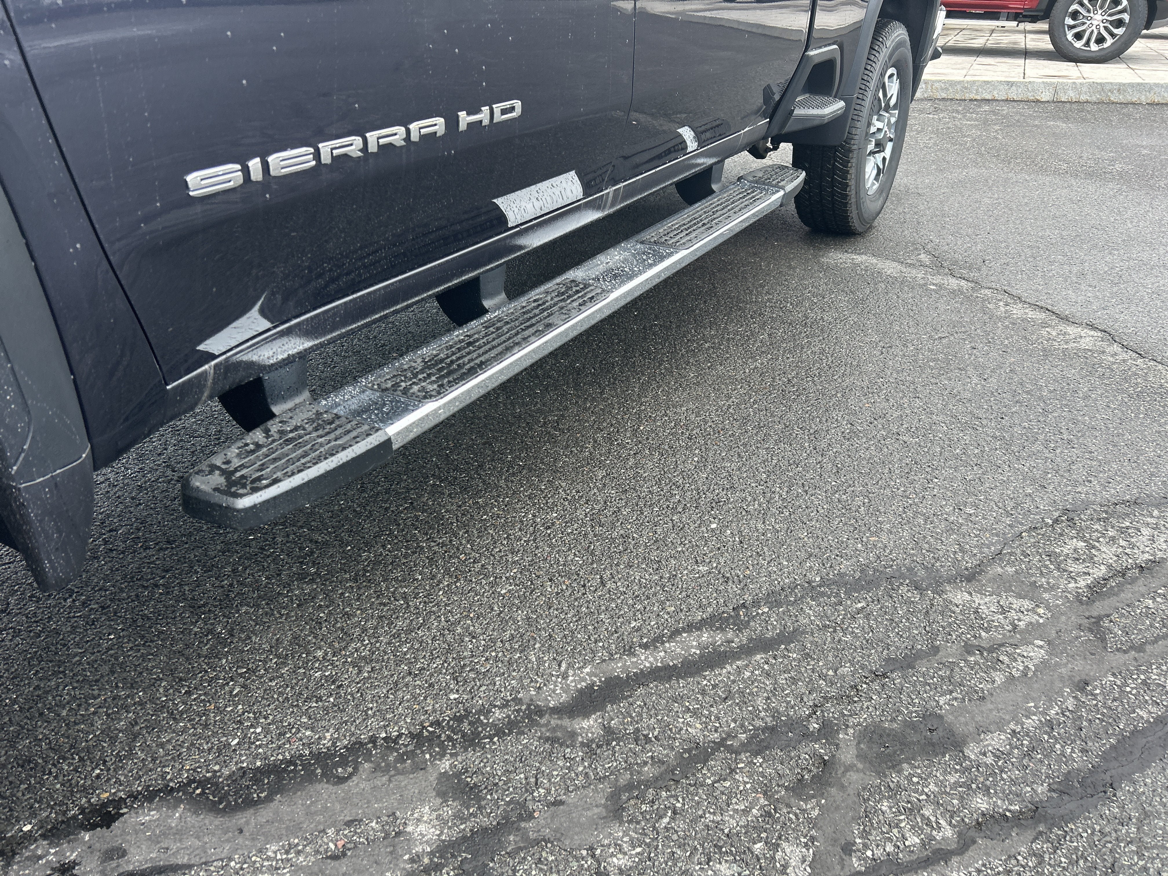 New 2026 GMC Sierra 2500 SLT w/ SLT Premium Package AWD/4WD image 6