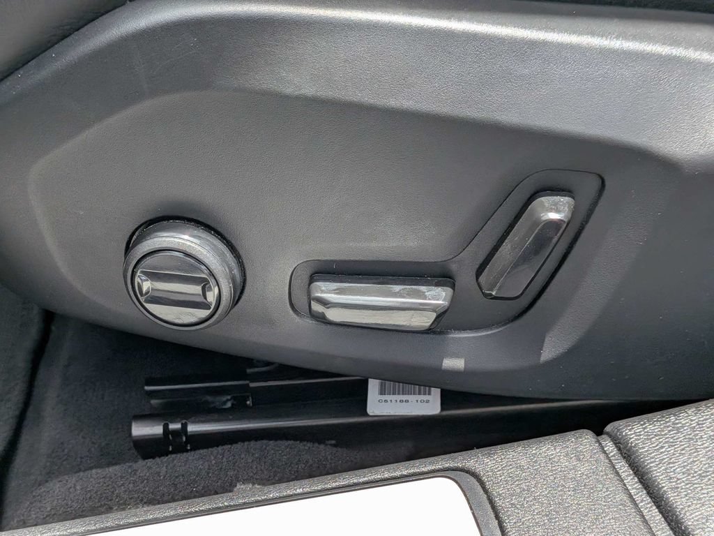Certified 2023 Volvo S60 B5 Plus FWD image 24