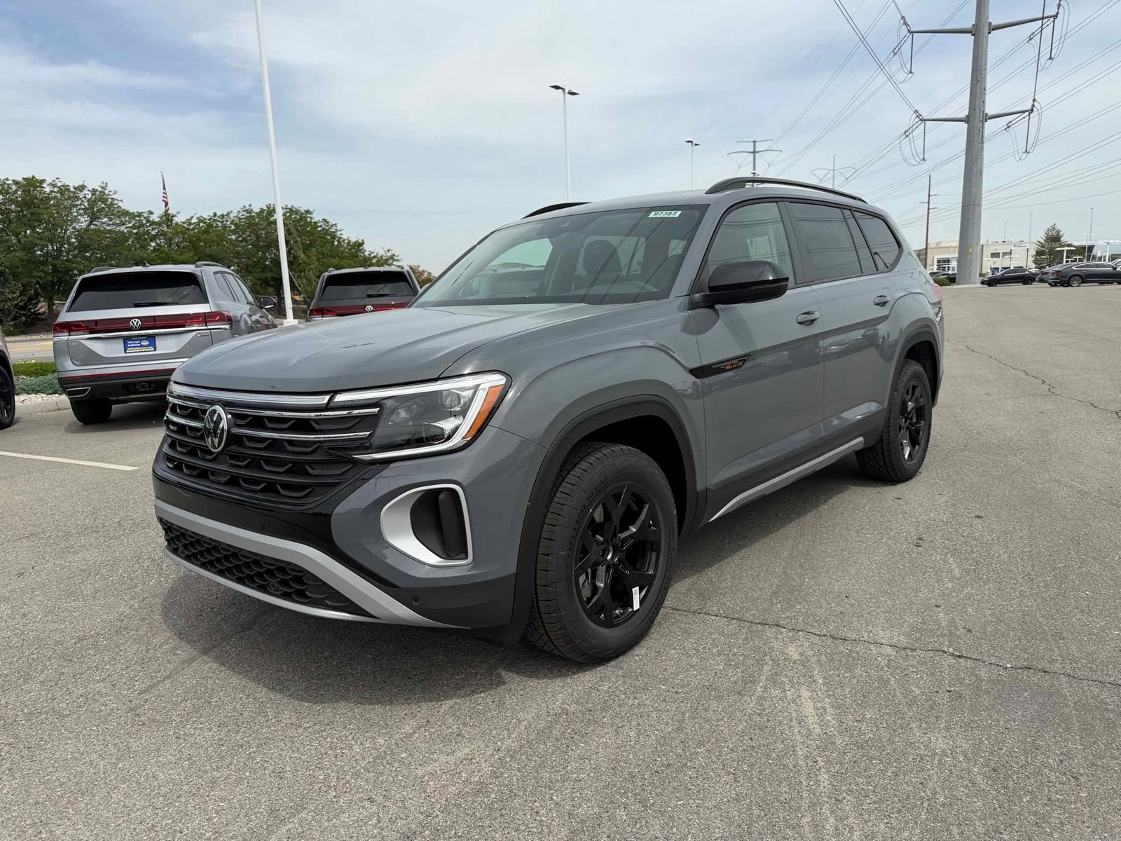 New 2026 Volkswagen Atlas Peak Edition AWD/4WD image 12