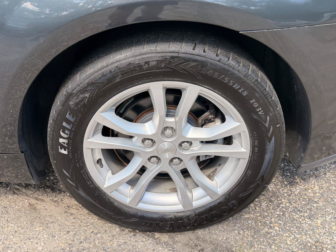 Used 2015 Chevrolet Camaro LT RWD image 10