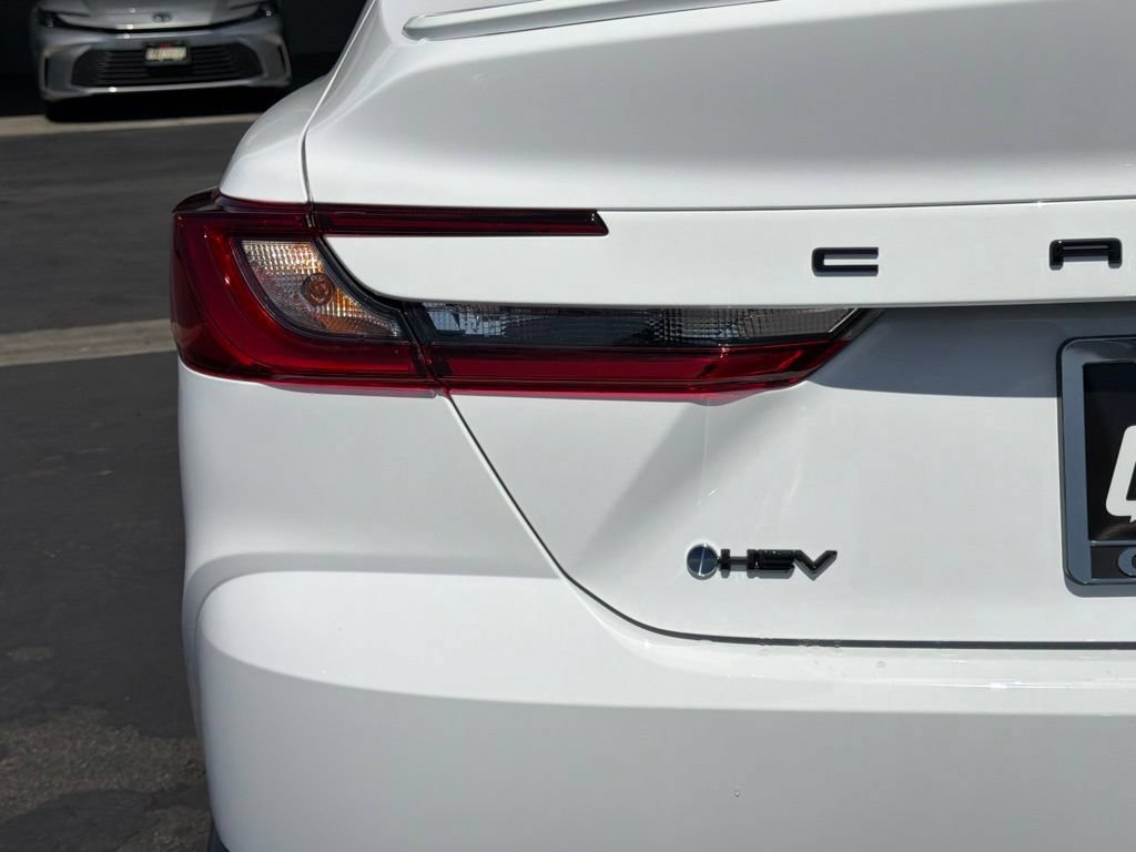 New 2026 Toyota Camry SE FWD image 14