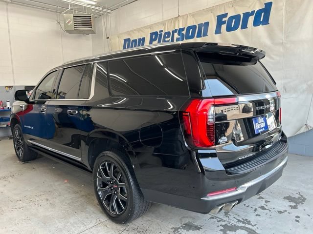 Used 2025 GMC Yukon XL Denali w/ Sun & Power Step Package AWD/4WD image 7