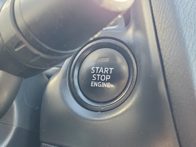 Used 2018 MAZDA MAZDA3 Sport w/ Preferred Equipment Package FWD image 10