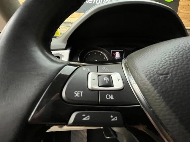 Used 2018 Volkswagen Atlas SE AWD/4WD image 23