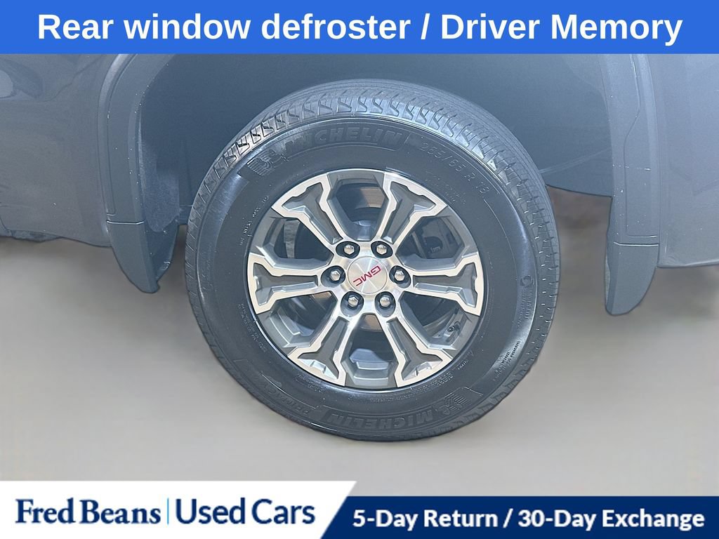 Used 2025 GMC Sierra 1500 SLT AWD/4WD image 6