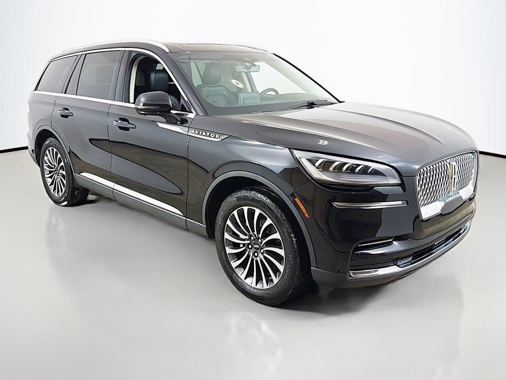 Used 2024 Lincoln Aviator Reserve AWD/4WD image 42