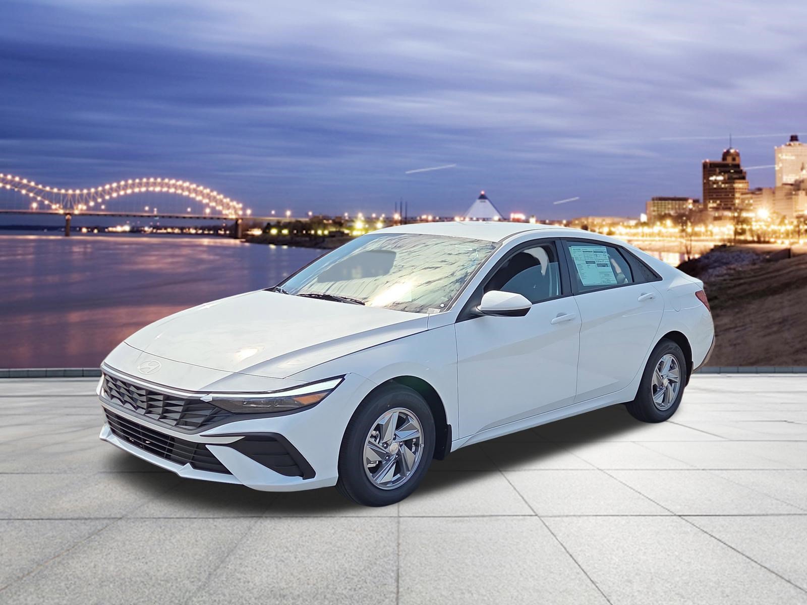 New 2026 Hyundai Elantra SE FWD image 1