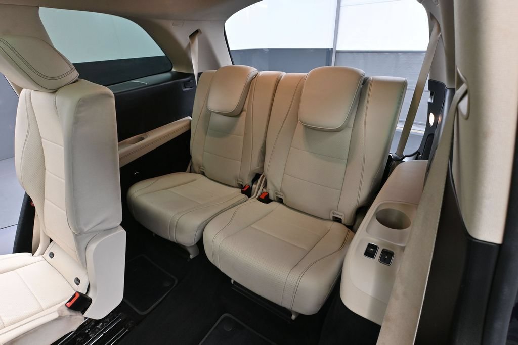 Used 2021 Mercedes-Benz GLS 450 4MATIC image 42