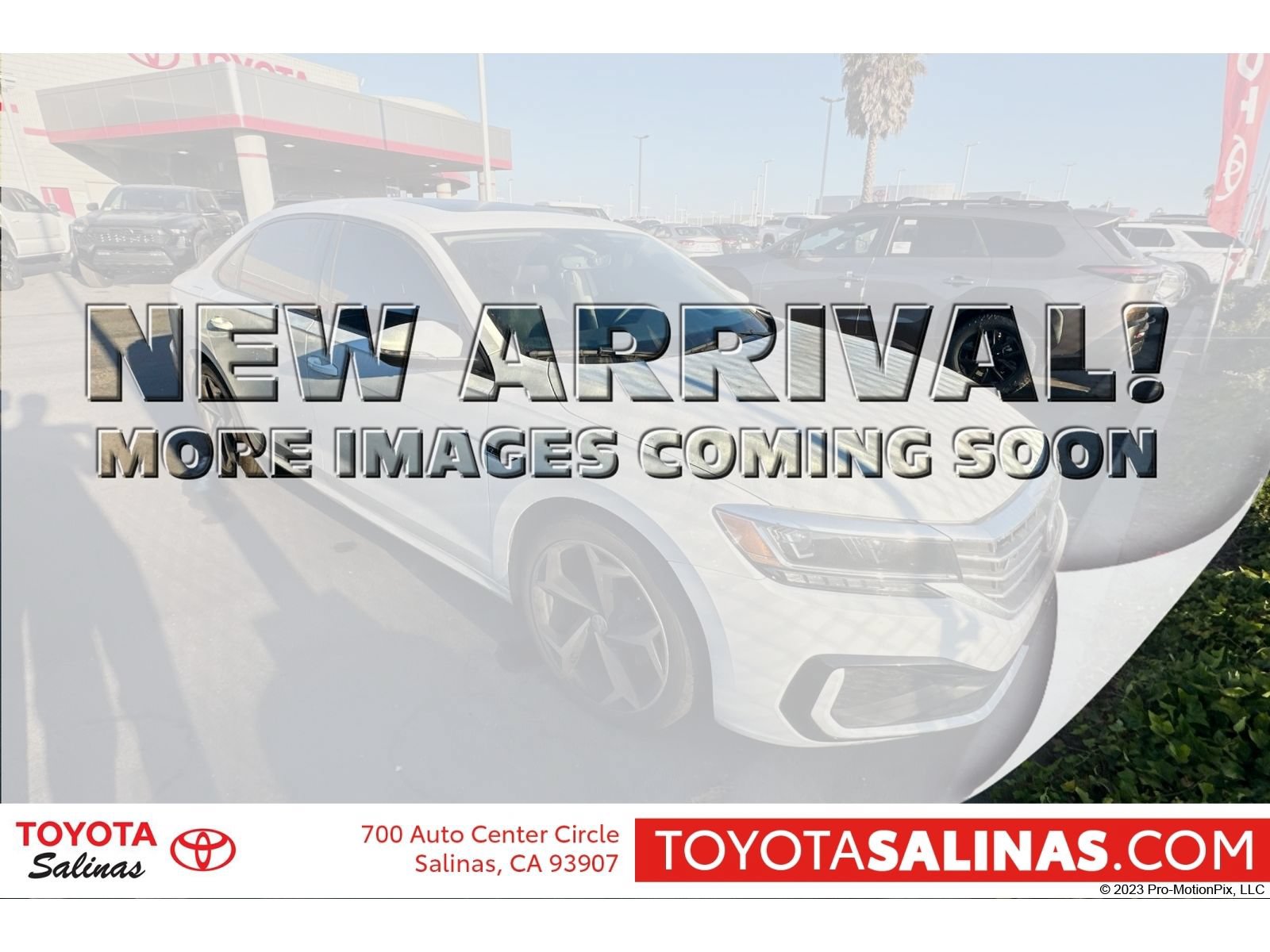 Used 2020 Volkswagen Passat 2.0T R-Line FWD image 1
