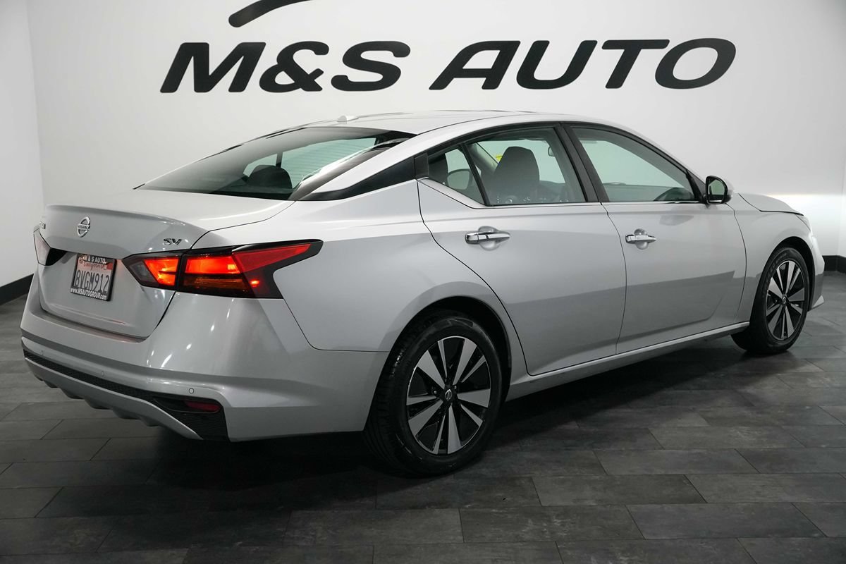Used 2021 Nissan Altima 2.5 SV FWD image 4