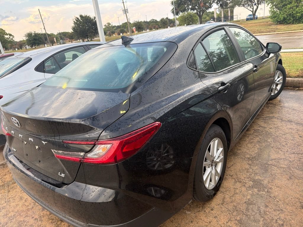 Used 2026 Toyota Camry LE FWD image 5