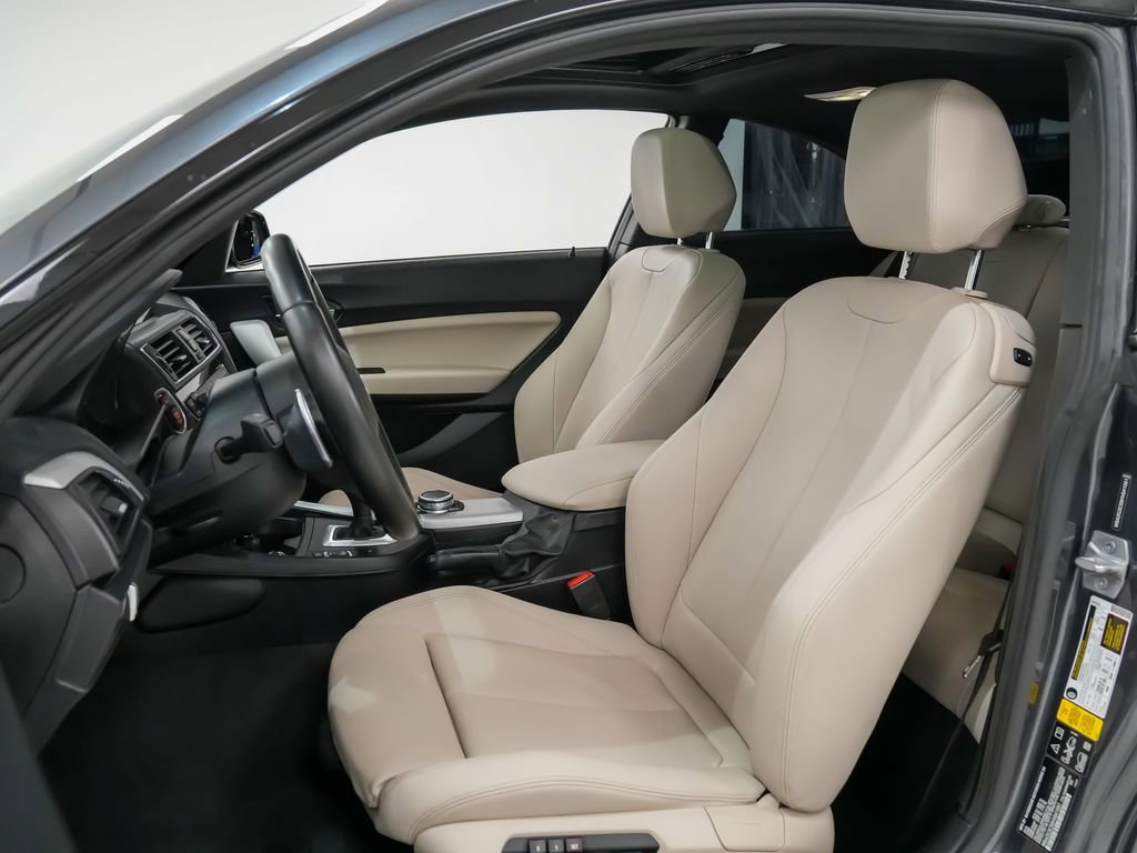 Used 2017 BMW M240i xDrive Coupe image 5