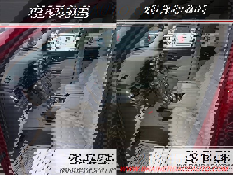 Used 2021 GMC Acadia Denali w/ Denali Ultimate Package image 9