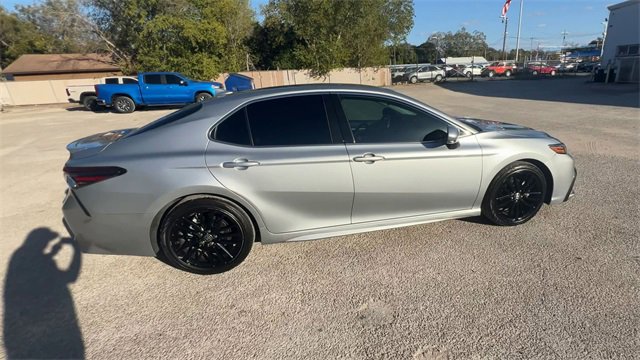 Used 2023 Toyota Camry XSE image 9