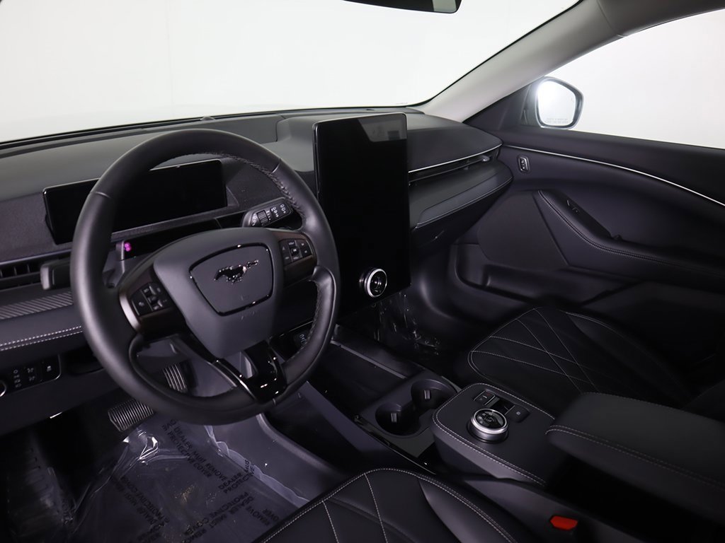 Used 2024 Ford Mustang Mach-E Select w/ Comfort Package Lite image 25