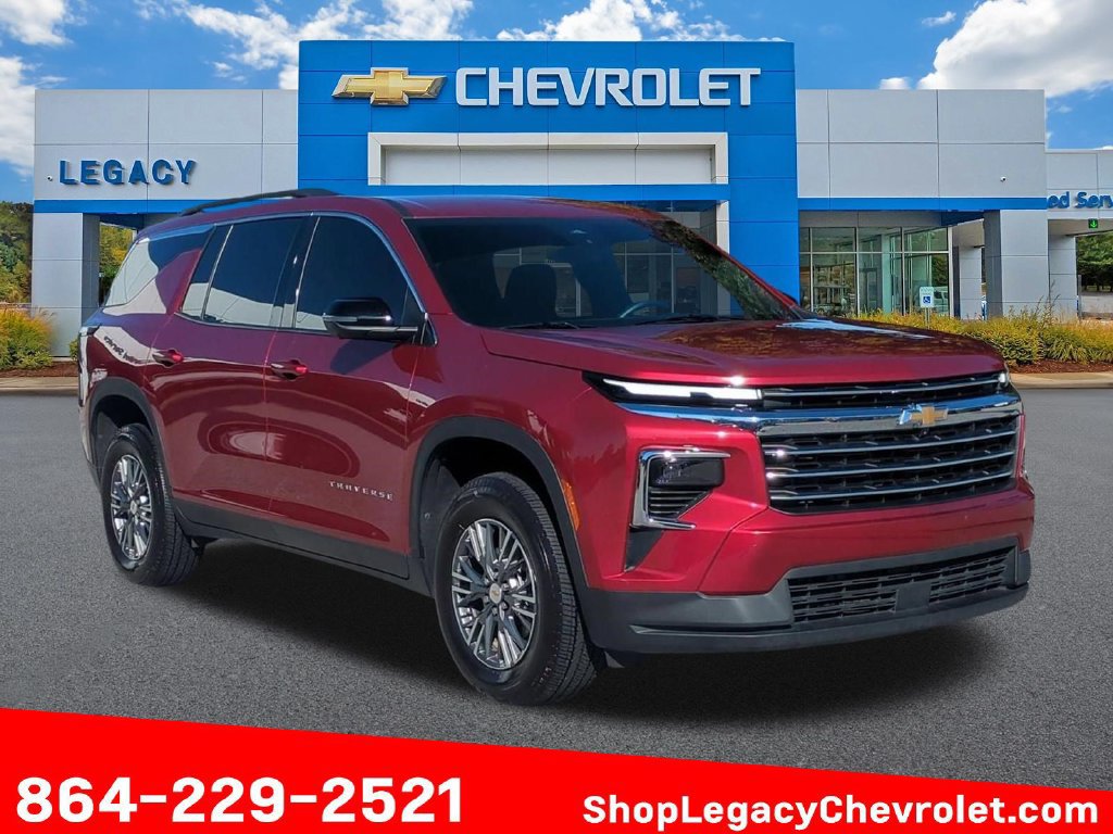 Used 2025 Chevrolet Traverse LT w/ Driver Confidence Package AWD/4WD image 1