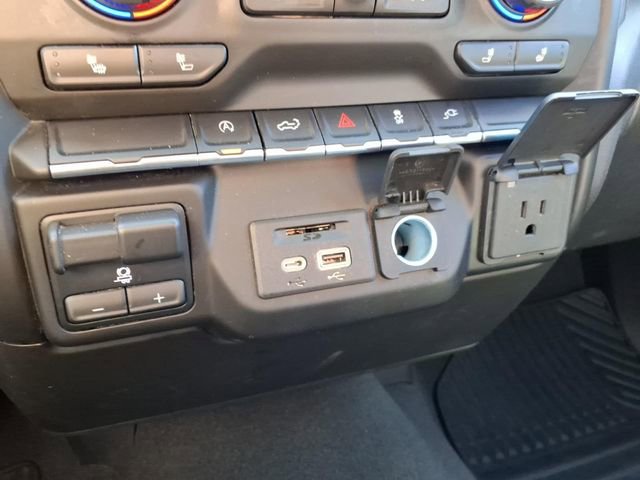 Used 2022 Chevrolet Silverado 1500 LT w/ Texas Edition Plus image 28