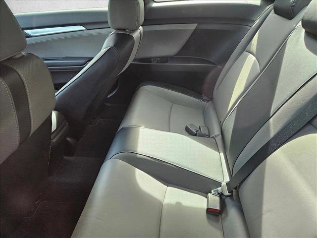 Used 2017 Honda Civic Touring image 11
