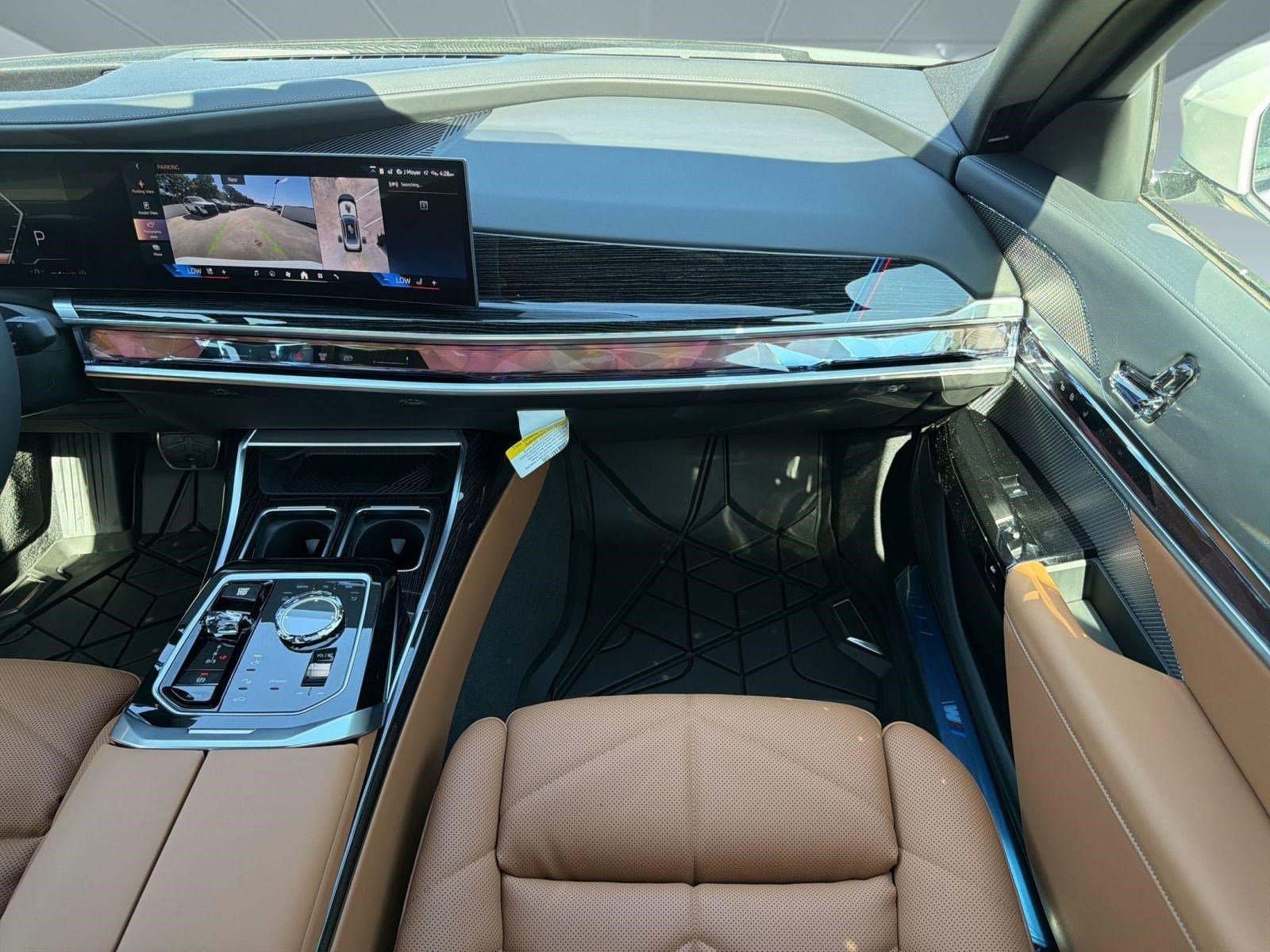 New 2026 BMW 740i RWD image 29