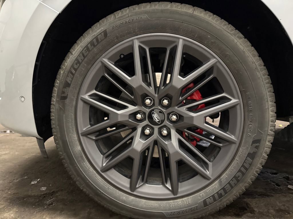 Used 2025 Ford Expedition Max Platinum w/ Stealth Performance Package image 9